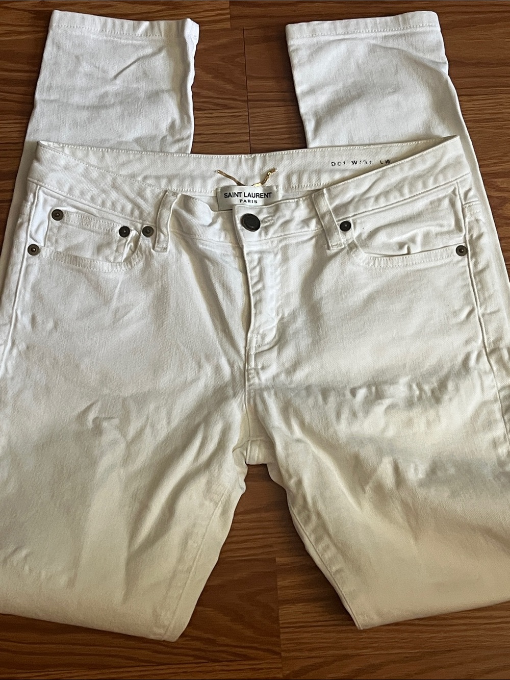 Saint Laurent White Slim Jeans with Back Pocket